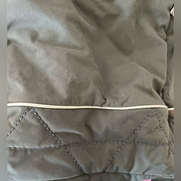 Authentic CHANEL Duffel bag/Gym bag/Tote Large! Duffel bag/Gym bag/Tote SOLD - Picture 5 of 17